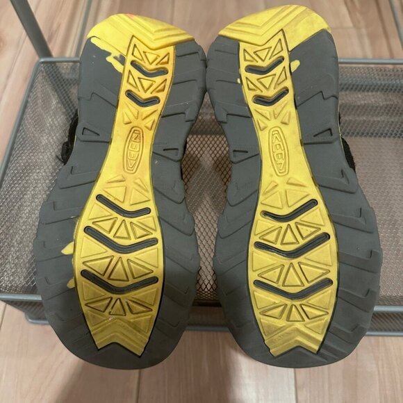 Keen Newport H2 Closed Toe Water Sandals Washable Adjustable Strap Boys Size 11 - Picture 13 of 16